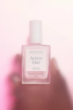 Active blur