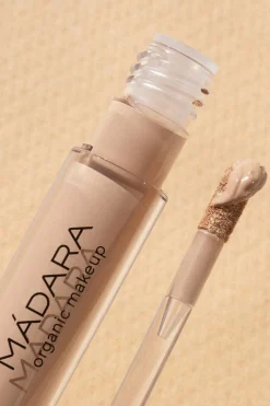Correcteur anti-cernes
