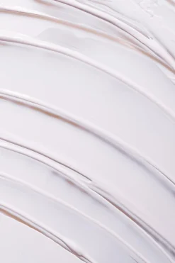 Crème solaire minérale visage invisible Eco Sun Shield SPF50+