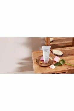 Démêlant volume aux extraits de rose