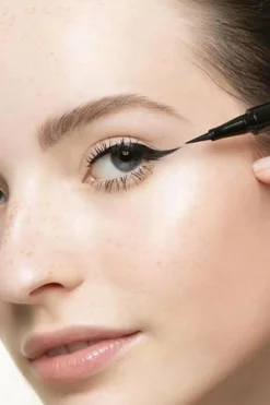 Eyeliner feutre noir