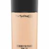 Fond de Teint Fluide Studio Fix  SPF 15