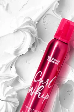Mousse activatrice de boucles