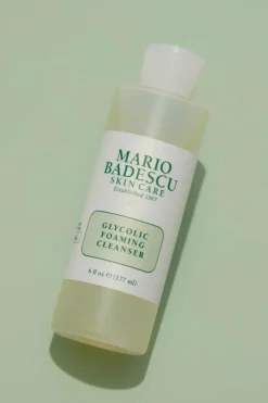Mousse nettoyante visage à l’acide glycolique