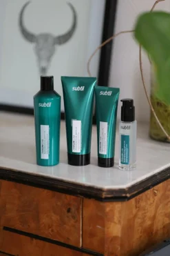 Shampoing reparateur cheveux abîmés Regeneration Absolue