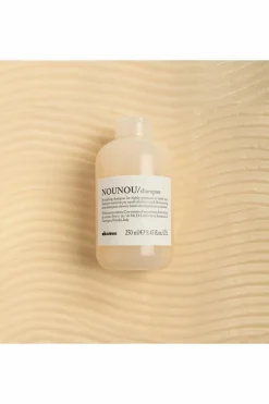Shampooing nourrissant rechargeable pour cheveux abimés Nounou
