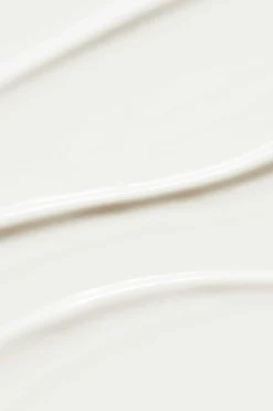Spray fondant visage et corps haute protection SPF50 Nuxe Sun